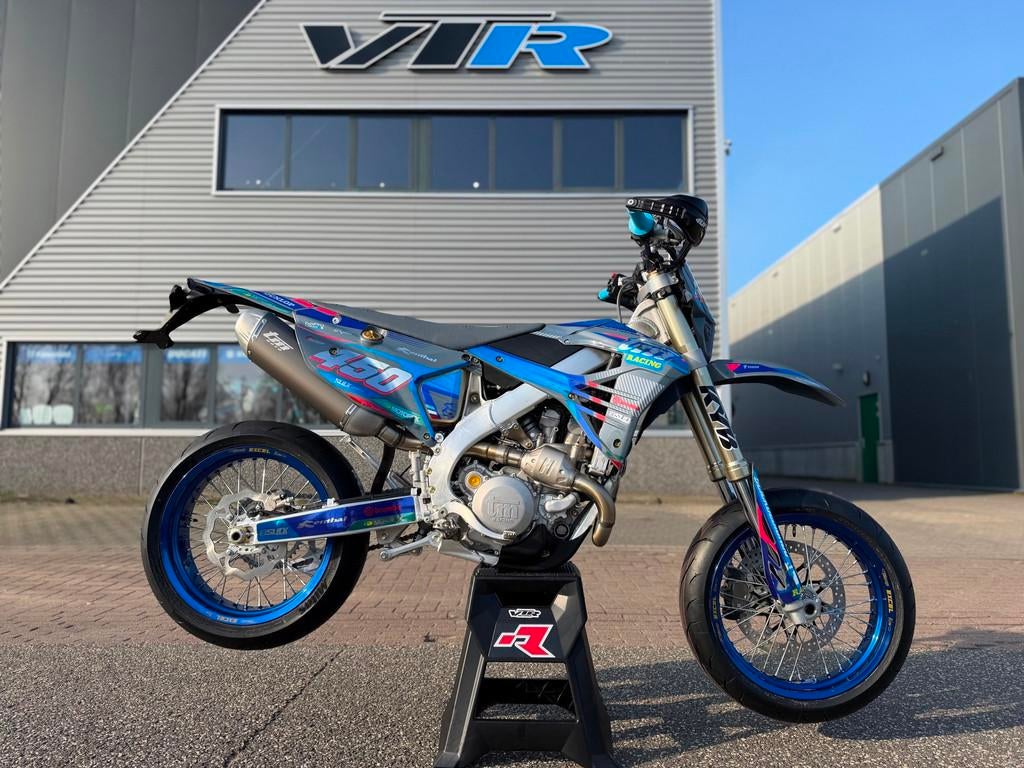 TM 450 SMR A2 Supermotard Kenteken Supermoto NIEUW! no KTM e, 450 cc, Via Fano
Pesaro PU  Pesaro PU, IT, Bedrijf, Toermotor