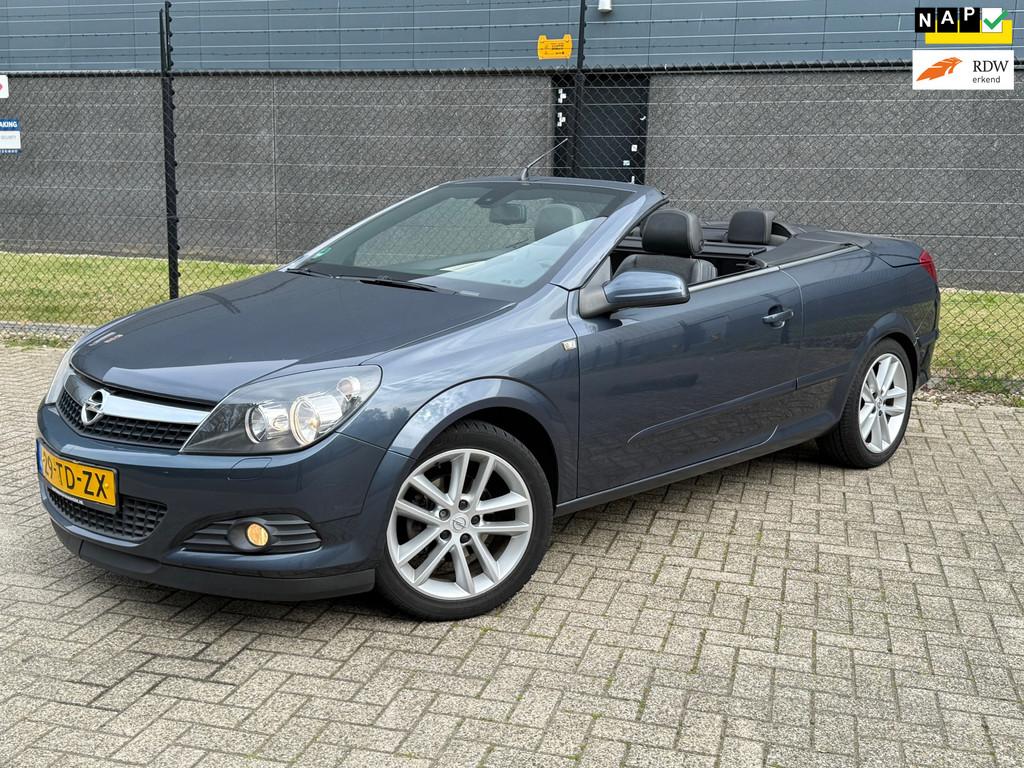 Opel Astra TwinTop 1.8 |Cosmo| |Airco| |OrgNL|, Auto's, Opel, Gebruikt, 4 cilinders, Cabriolet, 4 stoelen