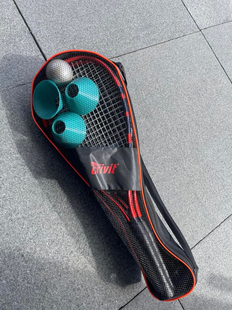Crivit badminton/speedminton set met rackets en shuttles, Ophalen of Verzenden, Zo goed als nieuw, Racket(s)