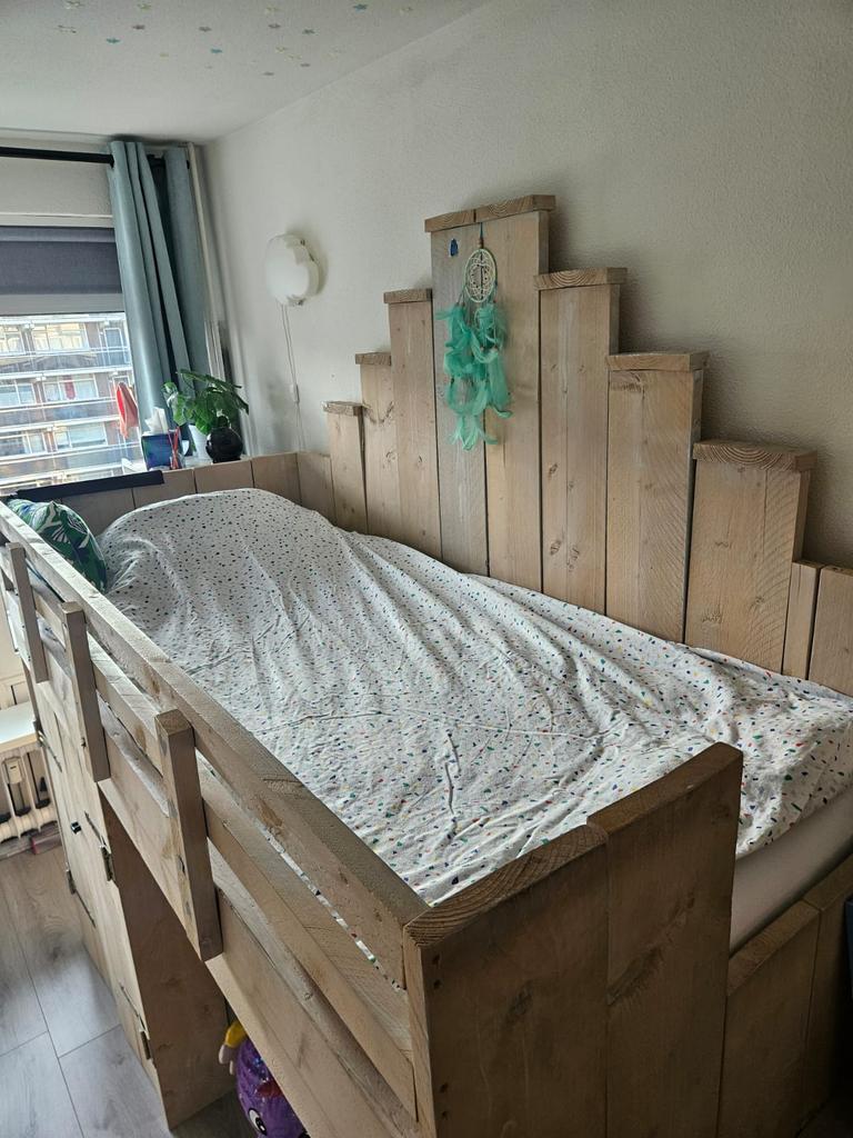 Steiger houten hoogslaper met speelruimte., Ophalen, Gebruikt, Hoogslaper