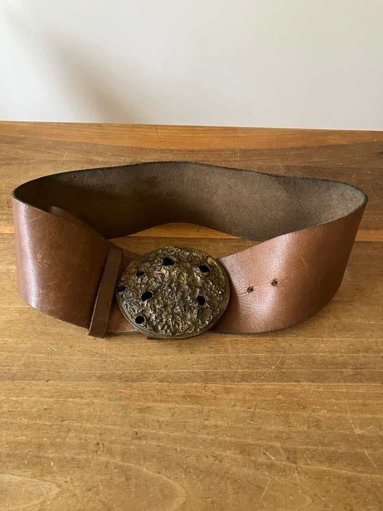 Mooie leren riem met bijzondere gesp, 95 tot 105 cm, Bruin, Echt leder, Ophalen of Verzenden