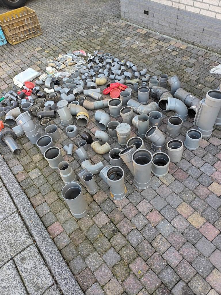 Grote partij PVC buizen en hulpstukken, Doe-het-zelf en Verbouw, Buizen en Afvoer, Ophalen of Verzenden