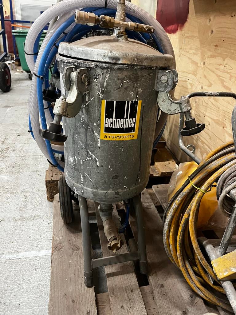 Schneider Airsystems Spuitboy MDB 25 EN - Gebruikt, Ophalen, Gebruikt