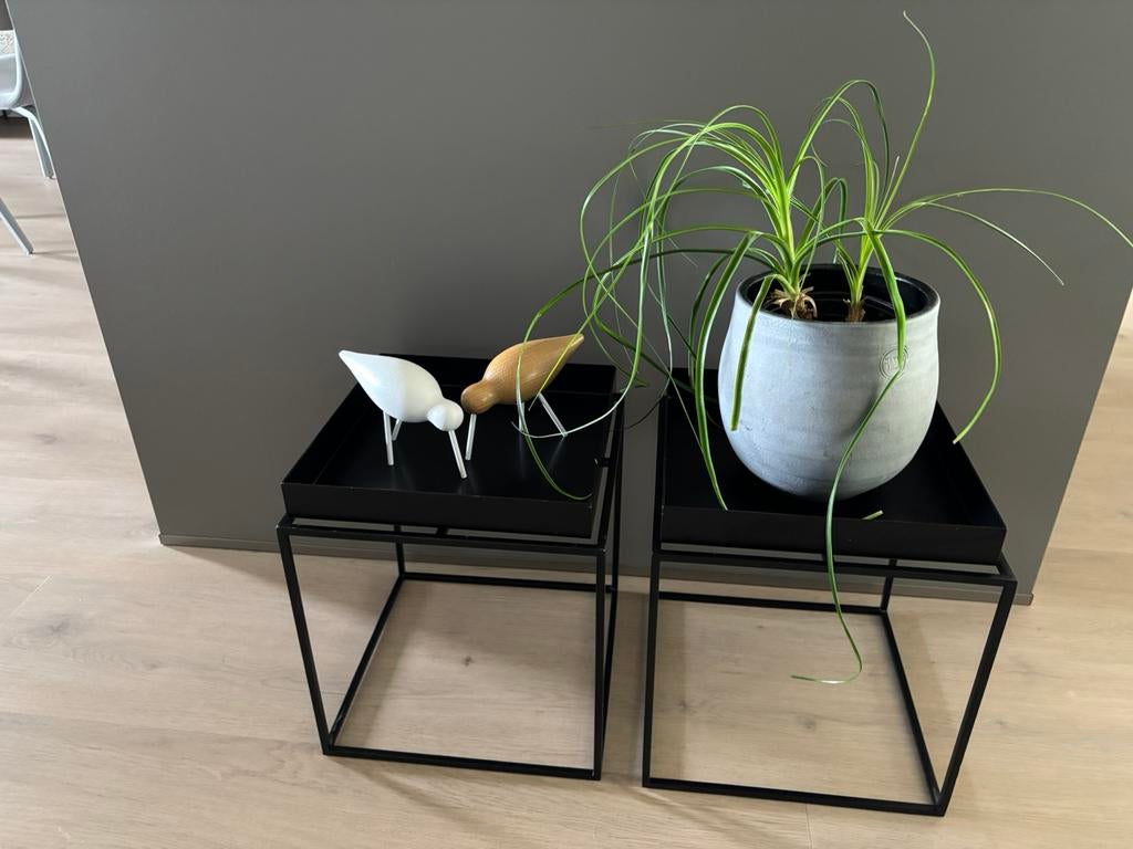 2x design bijzettafel Hay Tray Table, Huis en Inrichting, Ophalen, Gebruikt, Vierkant, Minder dan 50 cm