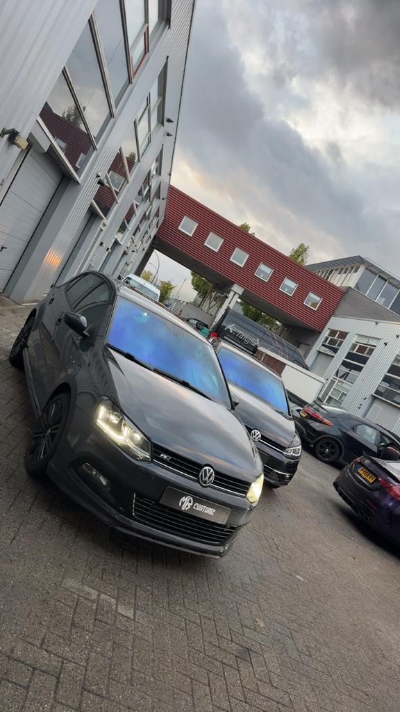Volkswagen Polo 1.2 TSI 66KW DSG 2014 Grijs, 40 €/maand, 4 cilinders, 1039 kg, Particulier