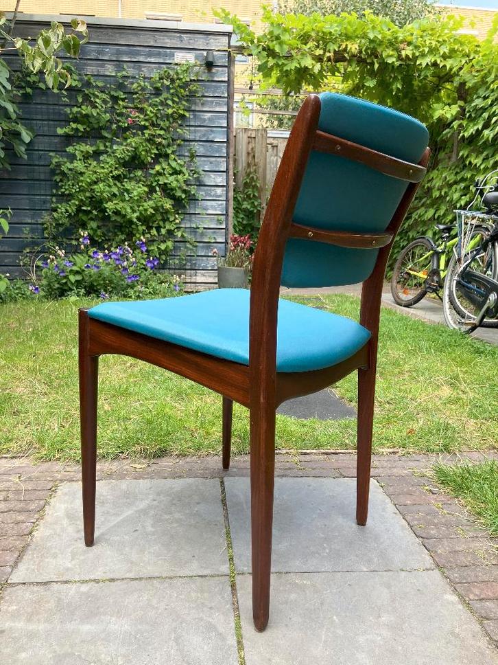 4 elegante vintage teak eetkamerstoelen 1960 Dutch Design, Huis en Inrichting, Stoelen, Zo goed als nieuw, Vier, Hout, Kunststof