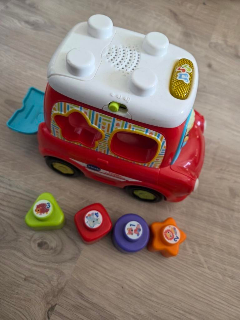 Vtech vrolijke vormenauto, Kinderen en Baby's, Speelgoed | Vtech, Ophalen of Verzenden, Zo goed als nieuw, 6 maanden tot 2 jaar