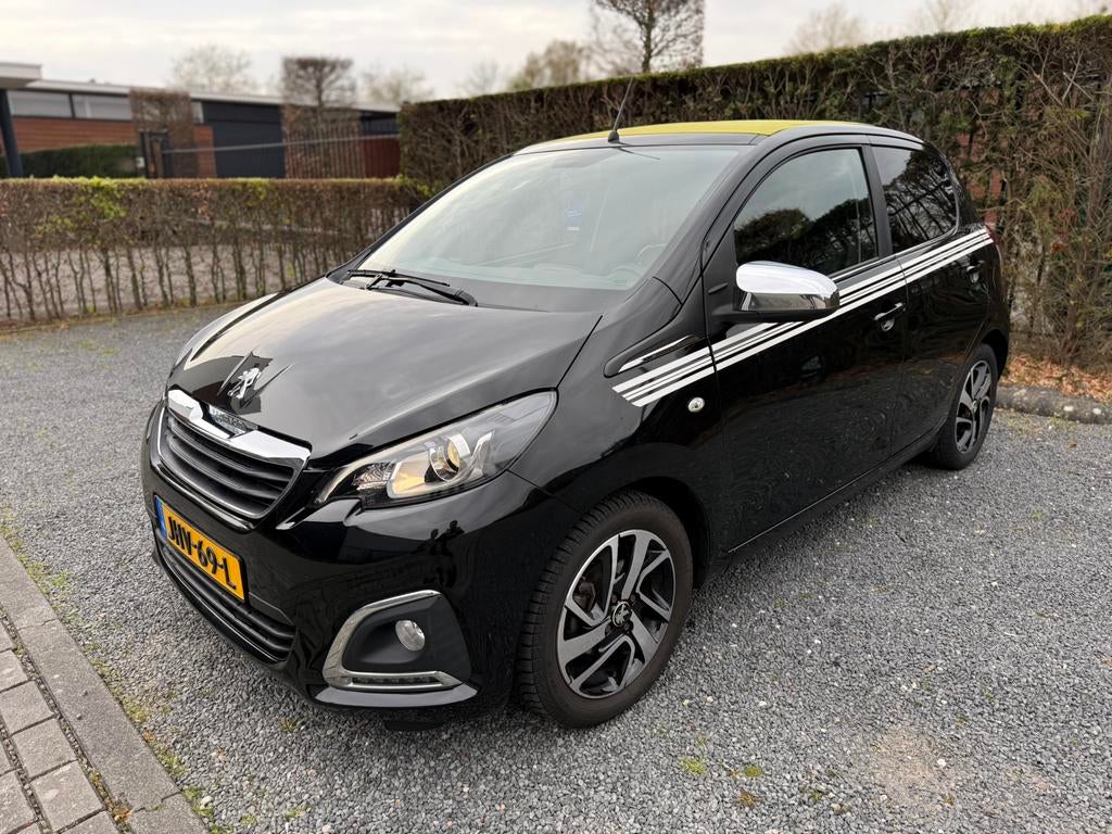Peugeot 108 1.0 E-vti 72pk 5D 2019 | Editie| Carplay| Cabrio, Voorwielaandrijving, Zwart, 4 stoelen, Zwart