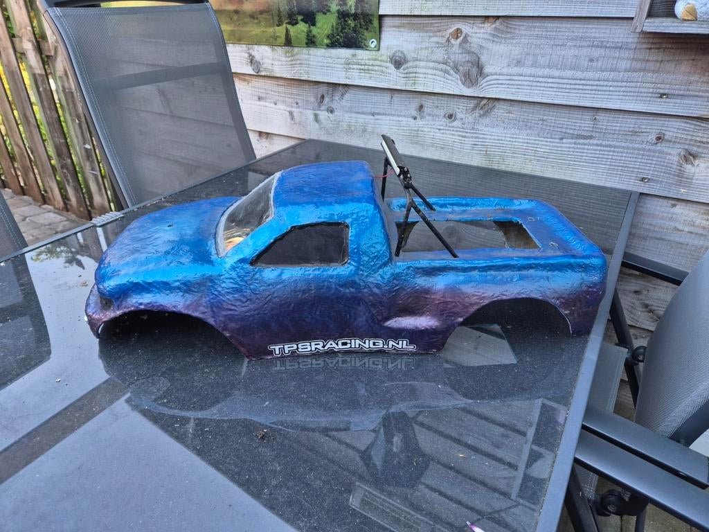 FG body 1:5, Hobby en Vrije tijd, Ophalen, Overige schalen, Benzine, Onderdeel