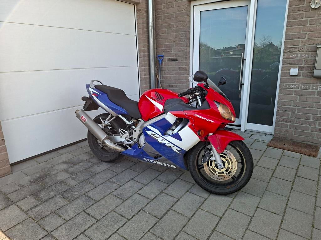 Honda CBR 600 F uit 2003 met BOS uitlaat, Motoren, Particulier