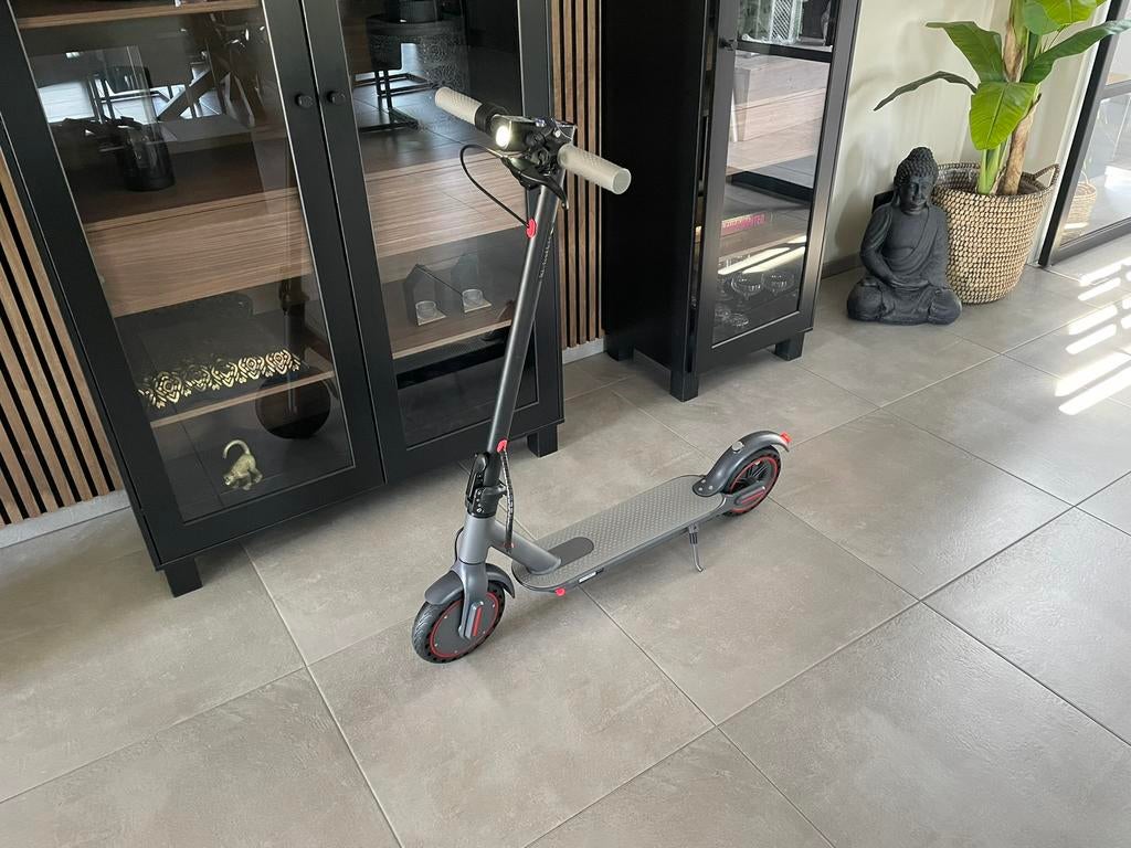 NIEUW: Elektrische step 25KM/U, Fietsen en Brommers, Steps, Ophalen, Nieuw, Elektrische step (E-scooter)