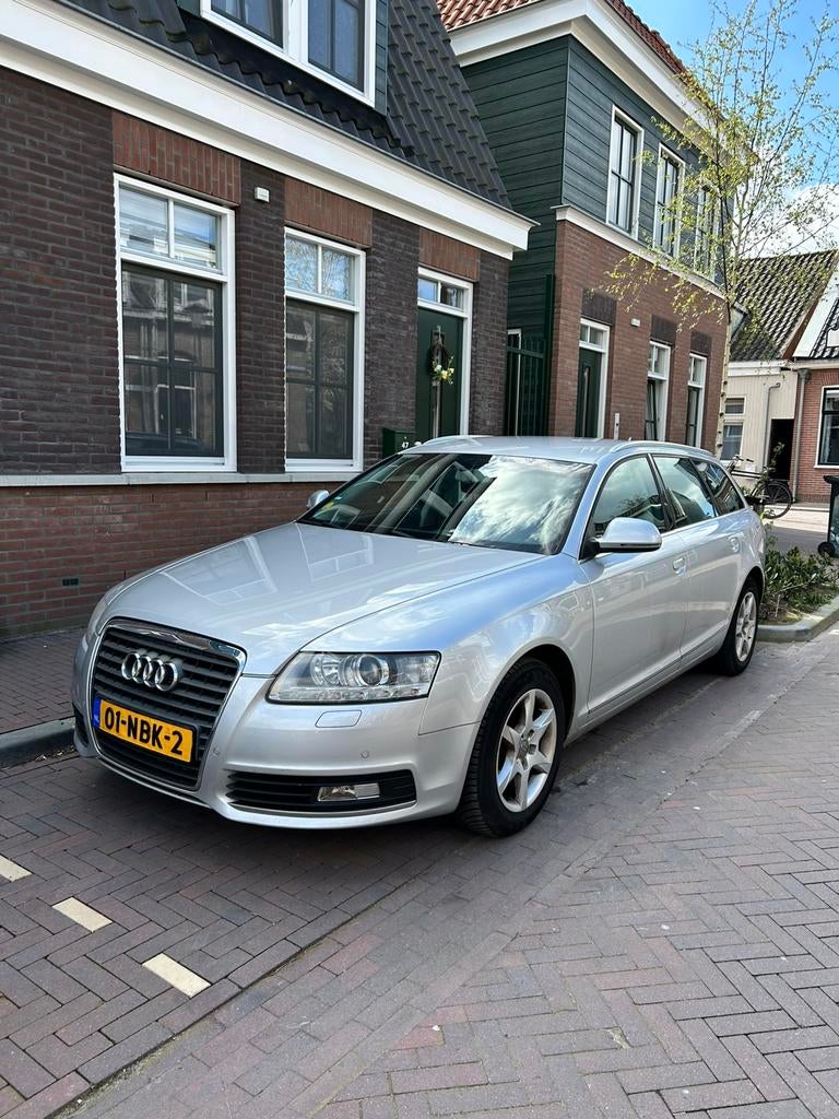 Audi A6 2.0 Tfsi TrekhaakNaviLeather Inruil met een fiat500, Auto's, Audi, 1610 kg, 4 cilinders, 1984 cc, Origineel Nederlands