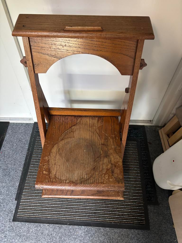 Vintage houten bidstoel, Ophalen
