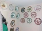 Veel oude wandborden van Petrus Regout en Societe Ceramique, Ophalen
