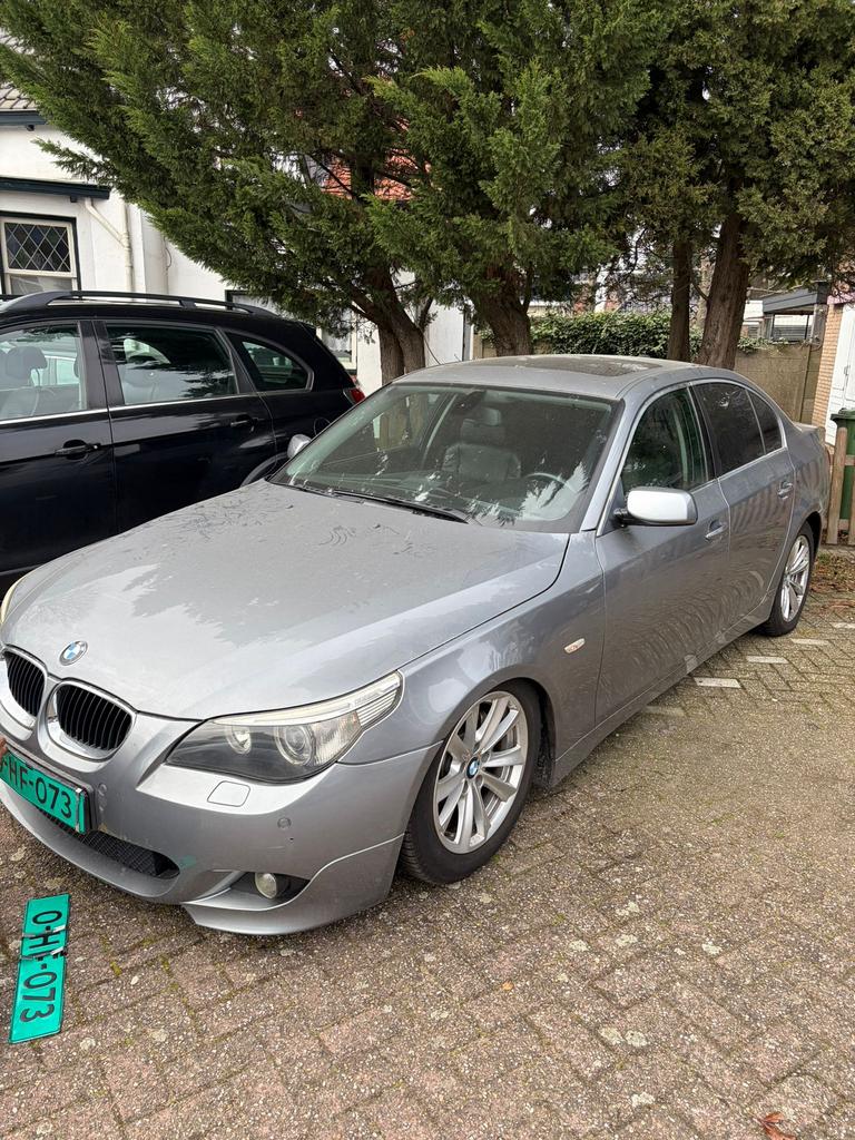ALLEEN VOOR ONDERDELEN BMW E60 530i, Auto-onderdelen, Ophalen, Voor, BMW, Bumper