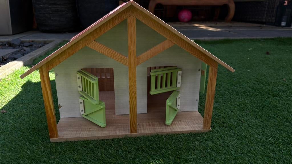 Paardenstal schleich, Kinderen en Baby's, Ophalen, Zo goed als nieuw, Hout