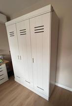 Woood Connect 3-deurs kledingkast-195x140x53cm(voor Maria), Ophalen, Gebruikt, 100 tot 150 cm, 150 tot 200 cm