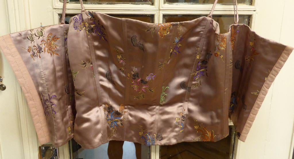 Prachtige top in oud rose met bloemen zgan, Maat 38/40 (M), Ophalen of Verzenden, Zo goed als nieuw, Roze