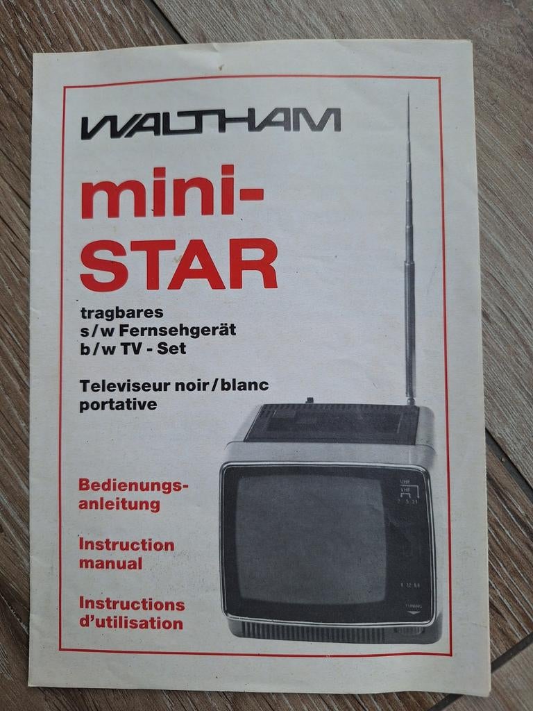 Waltham mini-STAR 416C Draagbare Zwart-wit TV, Audio, Tv en Foto, Vintage Televisies, Ophalen of Verzenden, Zo goed als nieuw