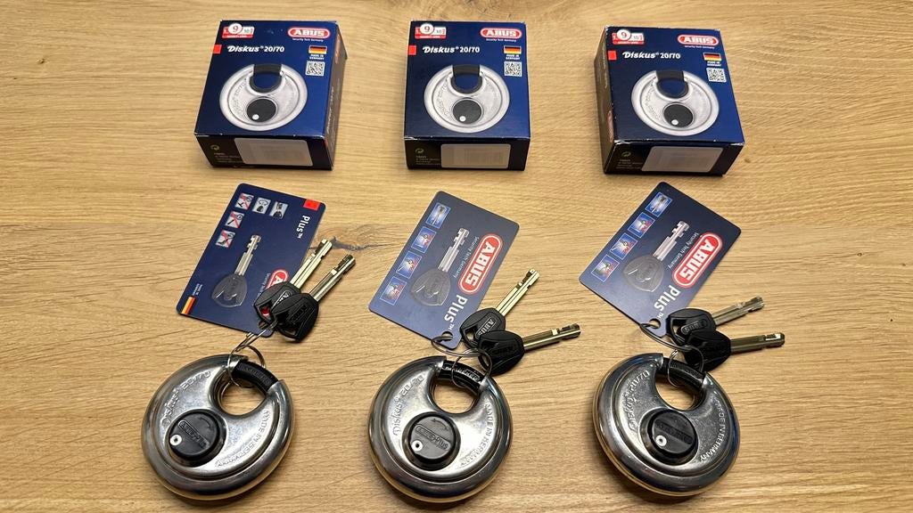 3x Abus Diskus 20/70 gelijksluitend 6 sleutels discussloten, Ophalen of Verzenden, Nieuw, Rvs, Slot