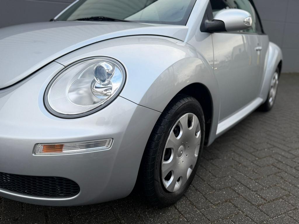 Volkswagen Beetle (Kever) 1.6 Cabriolet 75KW 2006 Grijs, Auto's, Stof, 4 cilinders, Cabriolet, Bedrijf