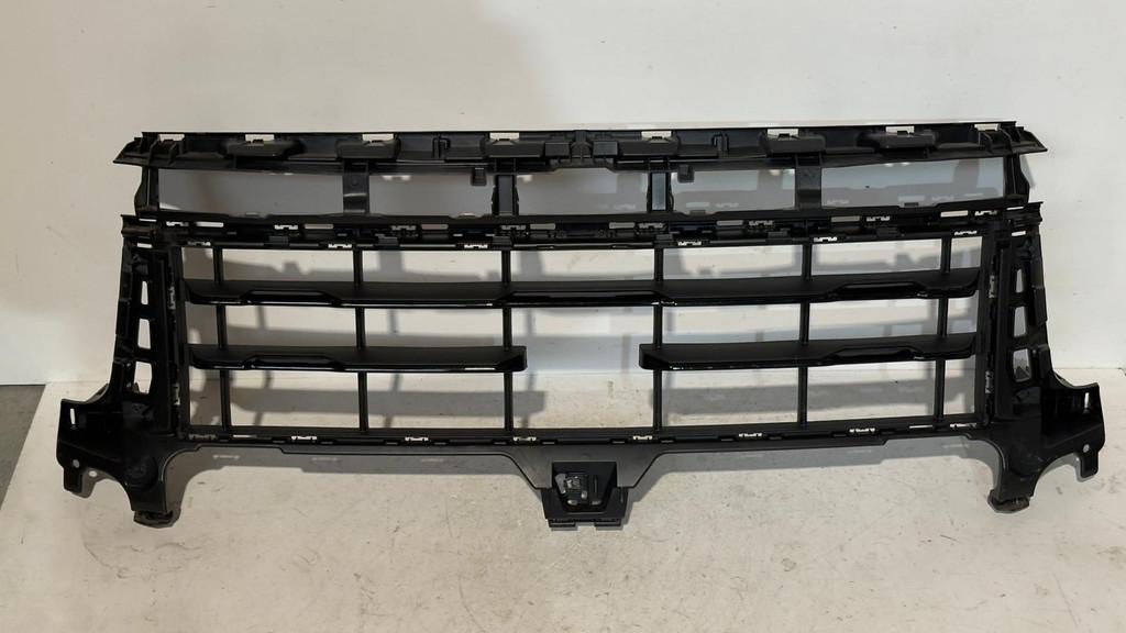 Porsche Cayenne S midden Grille 9Y0807683, Info@fabrikant.eu, Ophalen of Verzenden, Fabrikant BV, Gebruikt