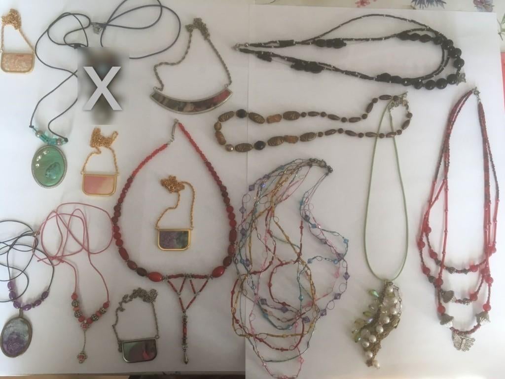 Partij van 14 kettingen, Ophalen of Verzenden, Nieuw, Overige kleuren, Overige materialen