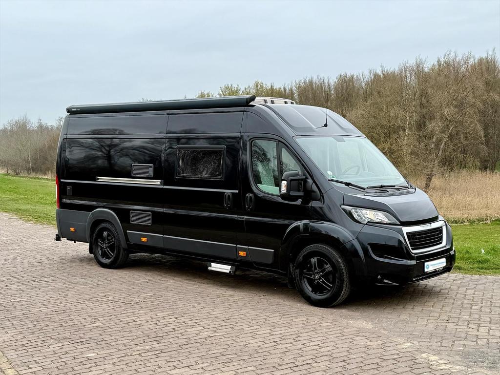 Caravans And Camping Bravia