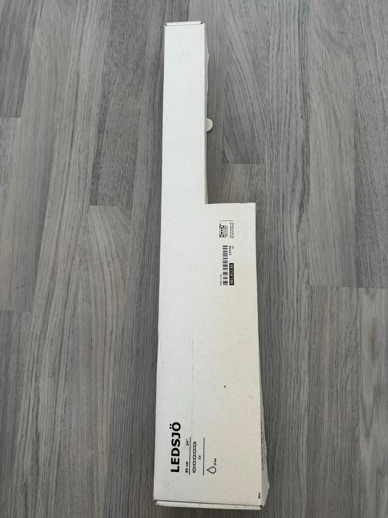 IKEA LEDSJÖ LED wandlamp 60 cm 2x, Ophalen, Nieuw