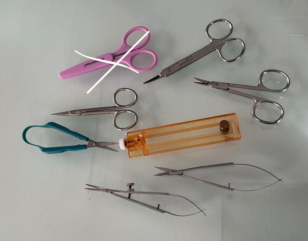 gespecialiseerde knutsel- en precisiescharen, Ophalen of Verzenden, Zo goed als nieuw