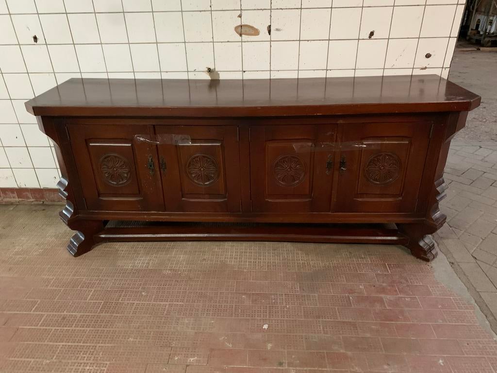 Antiek bruin dressoir met houtsnijwerk, Ophalen, Gebruikt, 150 tot 200 cm, 25 tot 50 cm