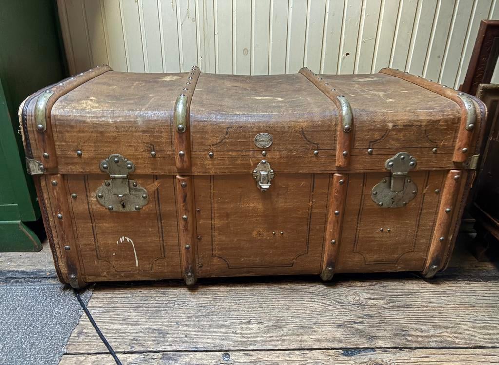 Antieke Zwitserse leren reiskist 1900 – J.M. Letsche Zürich, Ophalen