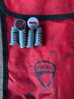 Ducati setje sloten voor buddyseat, Verzenden, Nieuw