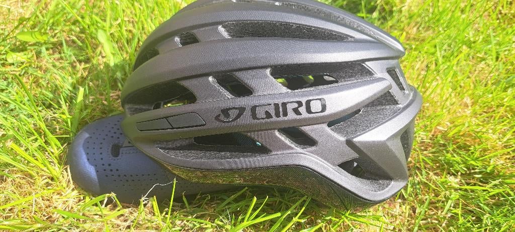 Giro - racefietshelm dames - zeer goede staat, Ophalen, Zo goed als nieuw, Dame, M