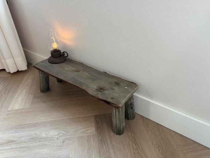Landelijk houten krukje / decoratief bankje – 60x20x20 cm, Huis en Inrichting, Krukjes, Nieuw, Hout, Ophalen of Verzenden
