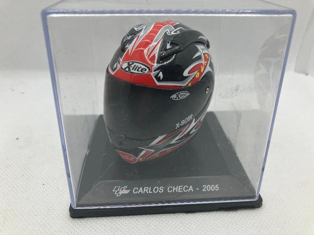 69835: Helm - MotoGP - Carlos Checa - 2005 - Atlas 1:5, Overige typen, Zo goed als nieuw, Bachsatztstr. 54 D 72131 Ofterdingen, Germany