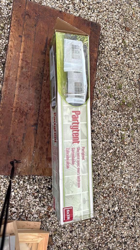 Partytent 6 x 3m nooit gebruikt, Ophalen, Zo goed als nieuw, Personenweegschaal, 100 kg of meer