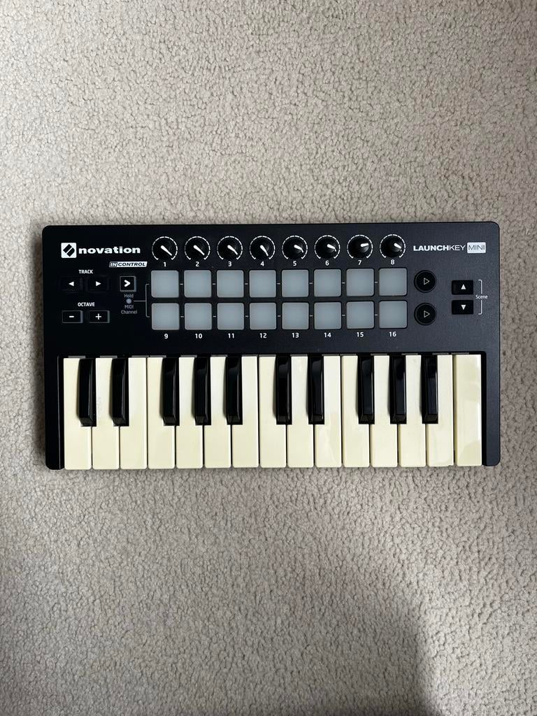 Novation Launchkey Mini, Muziek en Instrumenten, Ophalen of Verzenden, Gebruikt, Overige aantallen, Overige merken