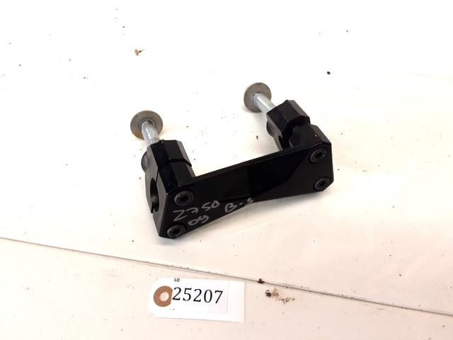 Z750 2007 - 2010 Kawasaki Beugel Beugel stuur D1-57280