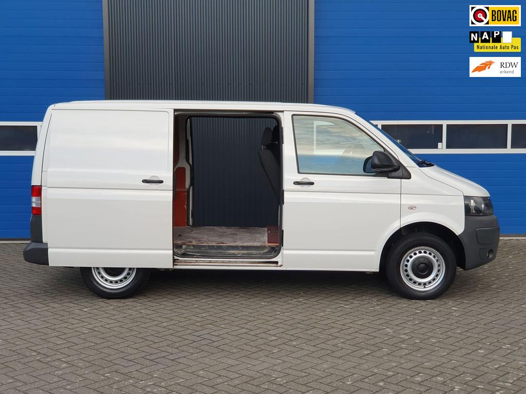 Volkswagen Transporter 2.0 TDI L1H1 2 x Schuifdeur Airco, Euro 5, Gebruikt, 4 cilinders, Volkswagen
