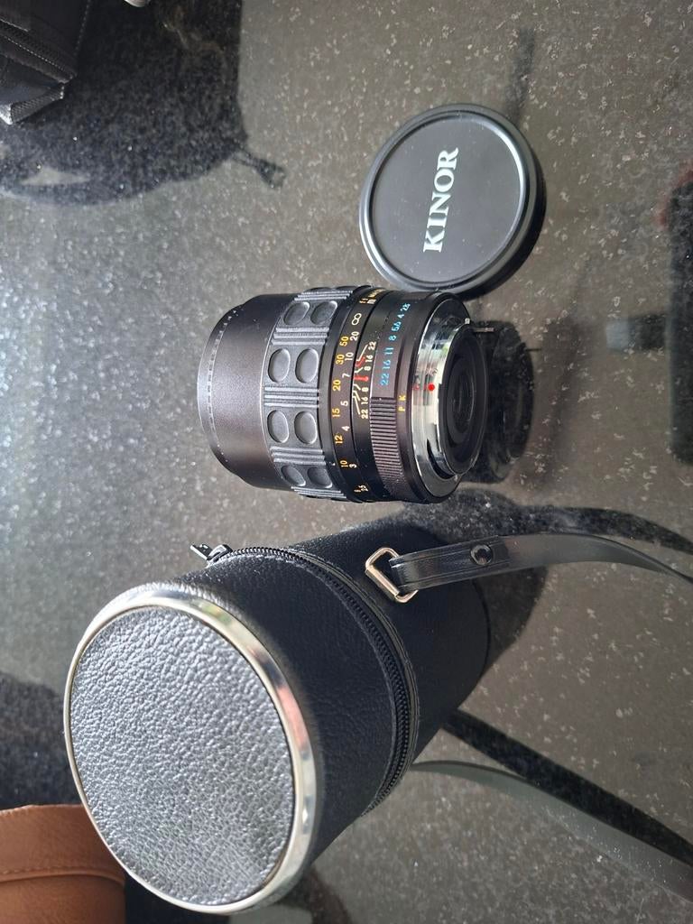 Kinor Auto MC 1:2.8 f=135mm lens met hoes, Ophalen of Verzenden, Gebruikt, Telelens