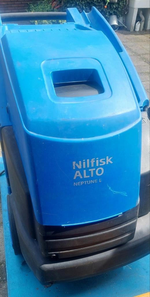 Nilfisk Neptune 5 E   (electrisch verwarmd), Doe-het-zelf en Verbouw, Reinigingsmachines, Ophalen