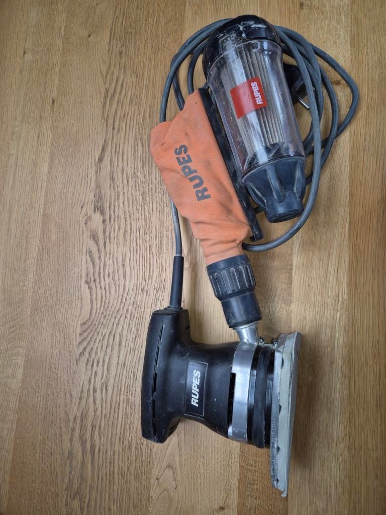 Rupes delta schuurmachine met stofafzuiging, Ophalen of Verzenden, Gebruikt, Minder dan 600 watt, Vlakschuurmachine