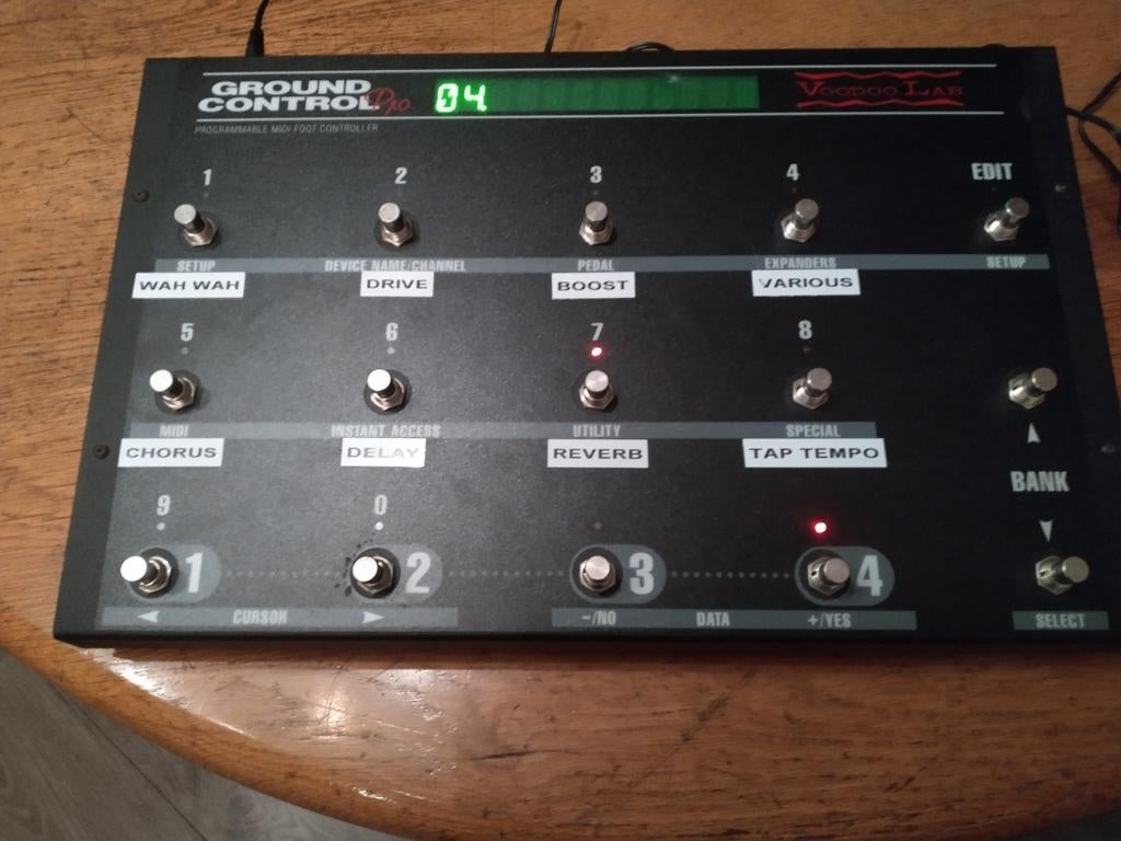 Voodoolab Ground Control pro, Muziek en Instrumenten, Ophalen of Verzenden