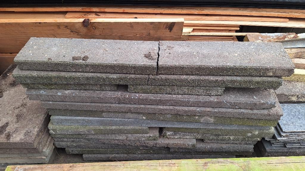 Betonnen opsluitbanden 10 stuks, Ophalen, Gebruikt, Overige typen, Minder dan 5 m²