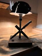 Duitse ww2 wo2 helm lamp Wehrmacht bajonet hulzen, Verzenden, Duitsland