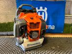 Husqvarna 350BT Bladblazer 2017 Benzine, Tuin en Terras, Ophalen of Verzenden, Zo goed als nieuw, Benzine, Ruggedragen