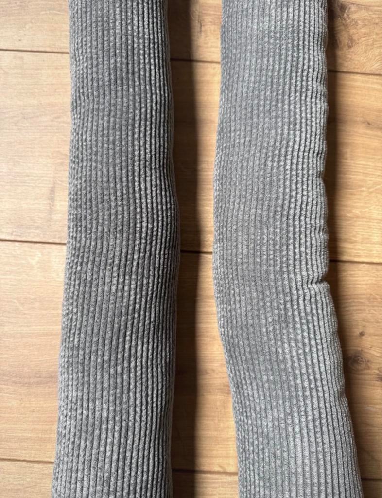 Nieuwe grijze tochtrol voor de deur, Huis en Inrichting, Woonaccessoires | Overige, Ophalen, Nieuw