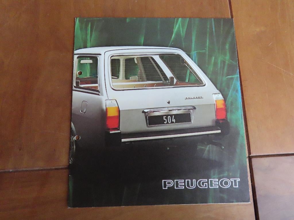 Folder Peugeot 504 Break, 504 Familiale 1974-1975, Ophalen of Verzenden, Zo goed als nieuw, Peugeot, Peugeot