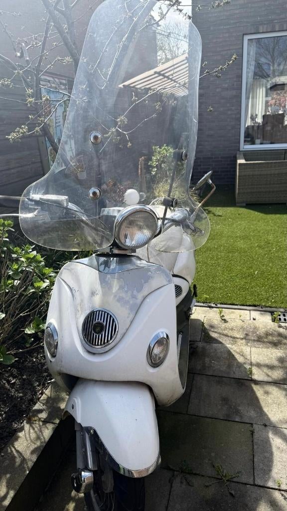 Gratis op te halen snorscooter, Fietsen en Brommers, Ophalen, Gebruikt, Benzine, Overige merken